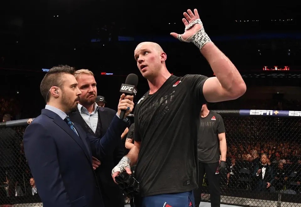 Standing Tall: A Ranking of the UFC’s Tallest Fighters